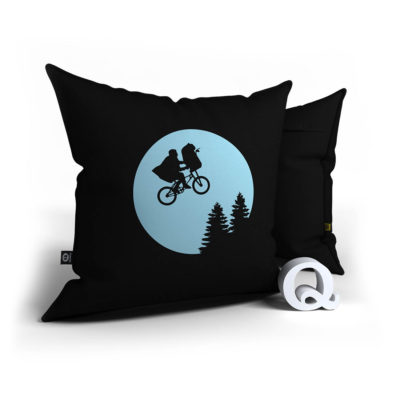 E.t. - Moon